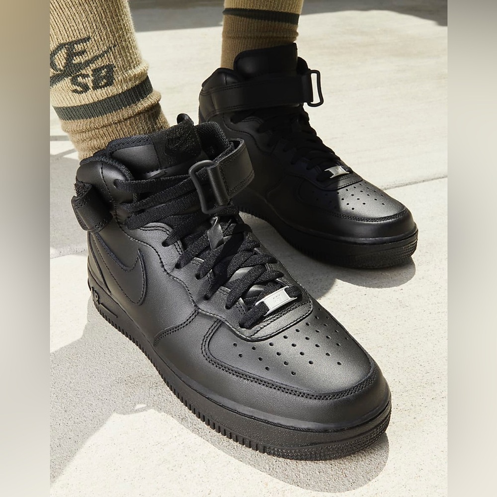 Air Force 1 MID ‘07 - Size 10.5 Mens - NWB